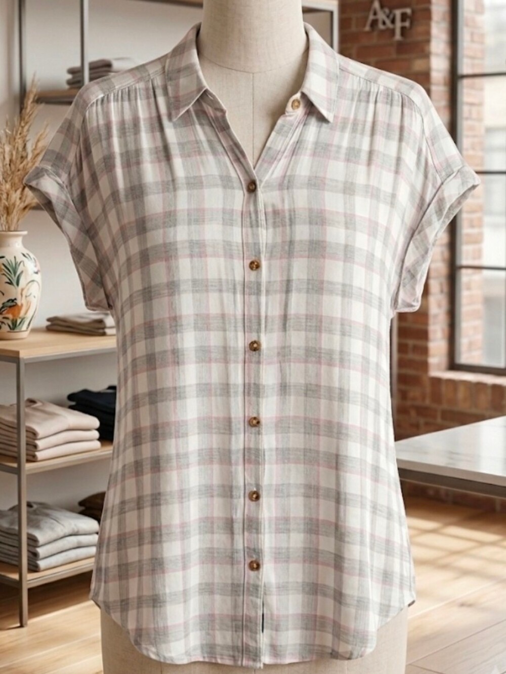 Abercrombie & Fitch Women's Large Plaid Button Down Shirt Gray Pink Short Sleeve